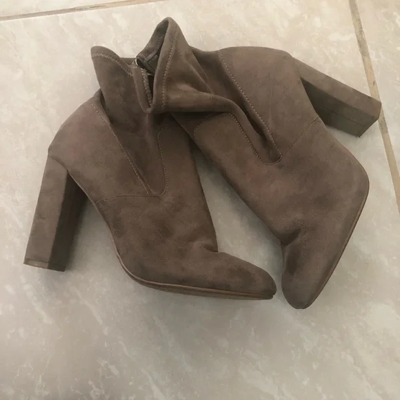 Steve Madden Edit Taupe Suede High Heel Mid-Calf Boots Size 8 - Picture 3 of 8